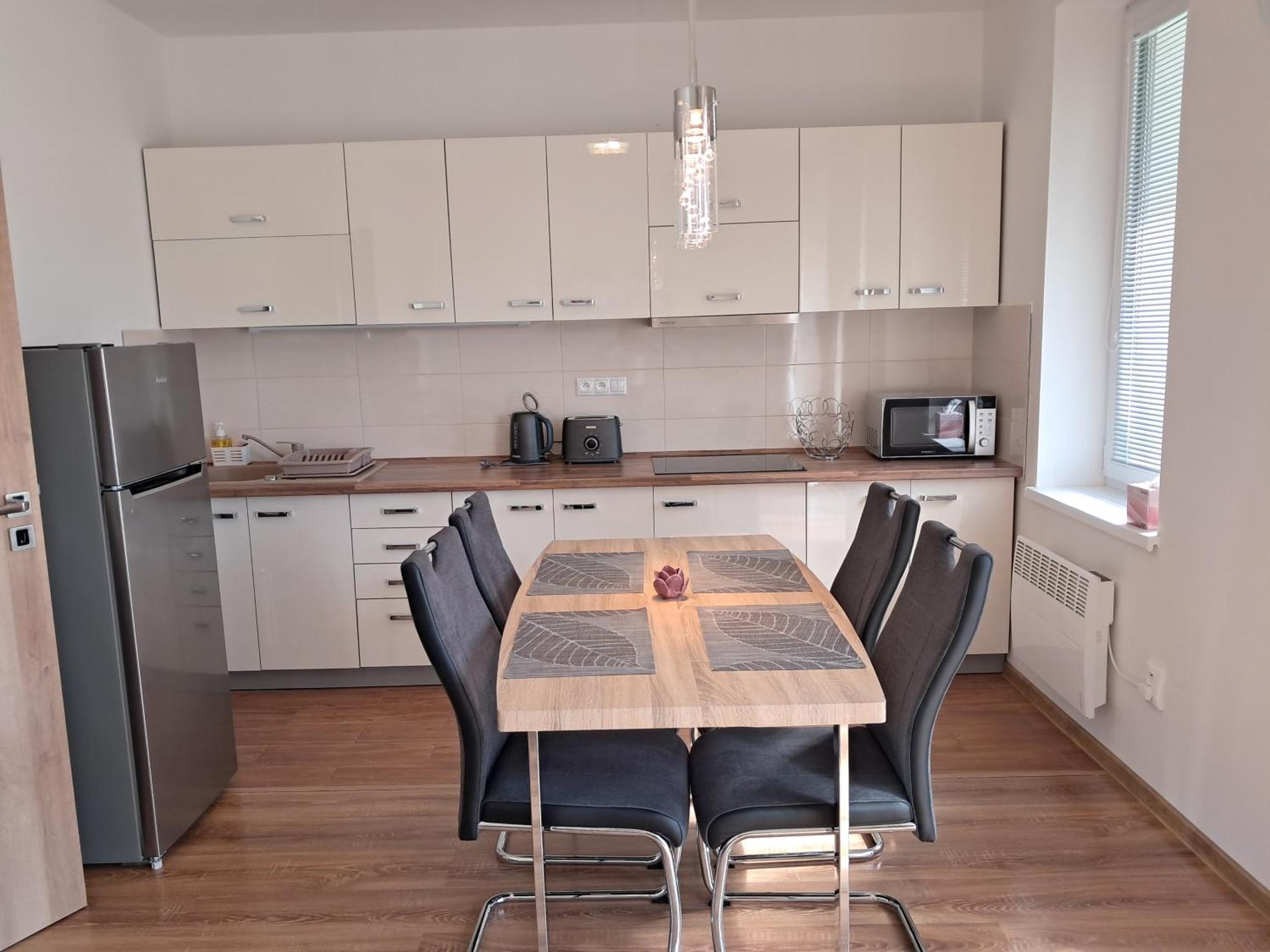 Apartmany Rubin Nesvady المظهر الخارجي الصورة
